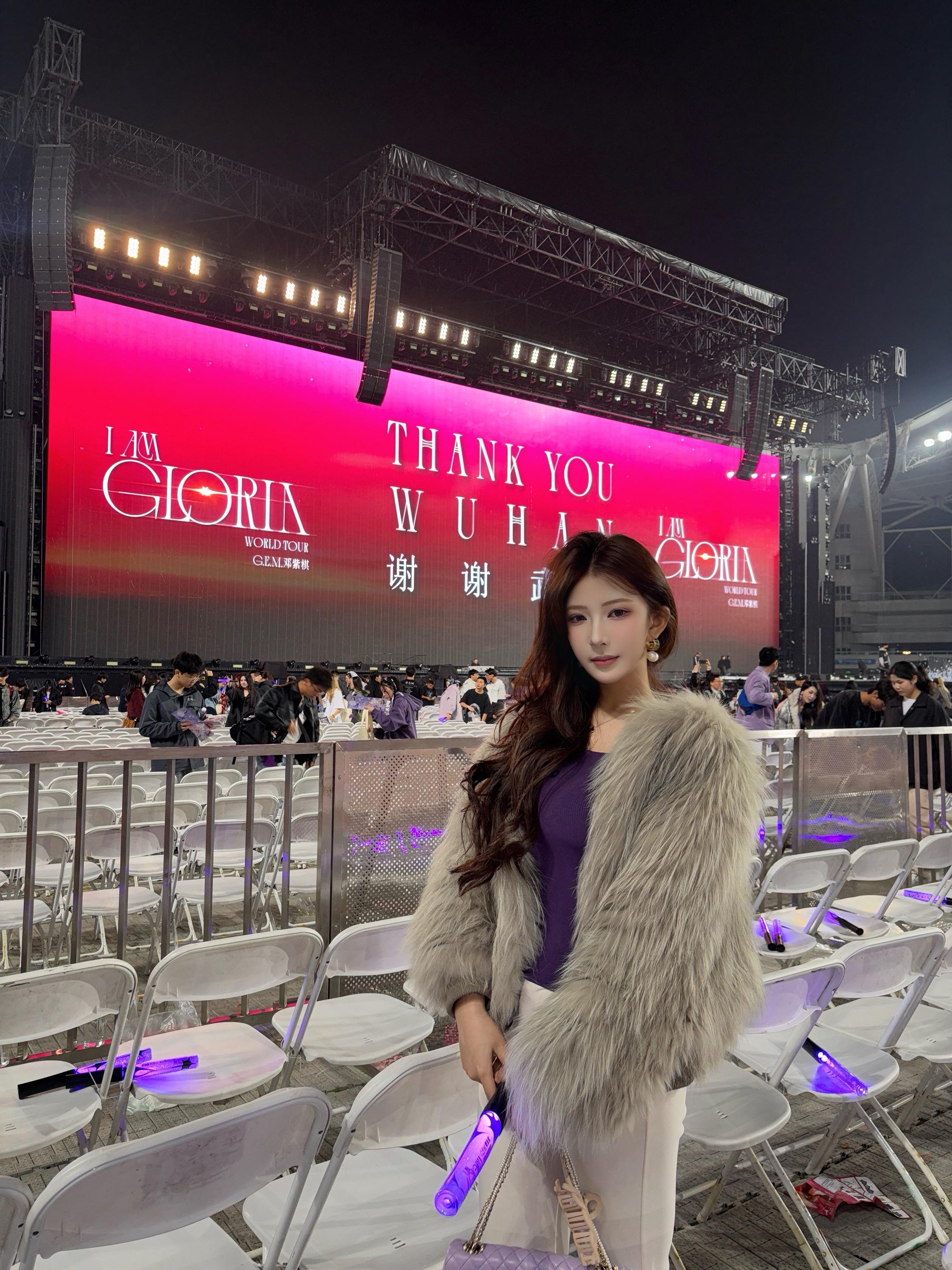 于是 告诉自己不要哭