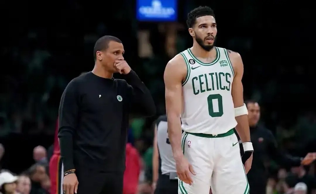 NBA处境艰难！凯尔特人有点让人失望，有两个关键问题必须正视：1，凯尔特人账面实