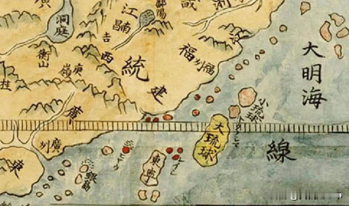 琉球是我们中国千年以来的称呼，而冲绳是日本对琉球的称呼。

因此，改变称呼，是拿