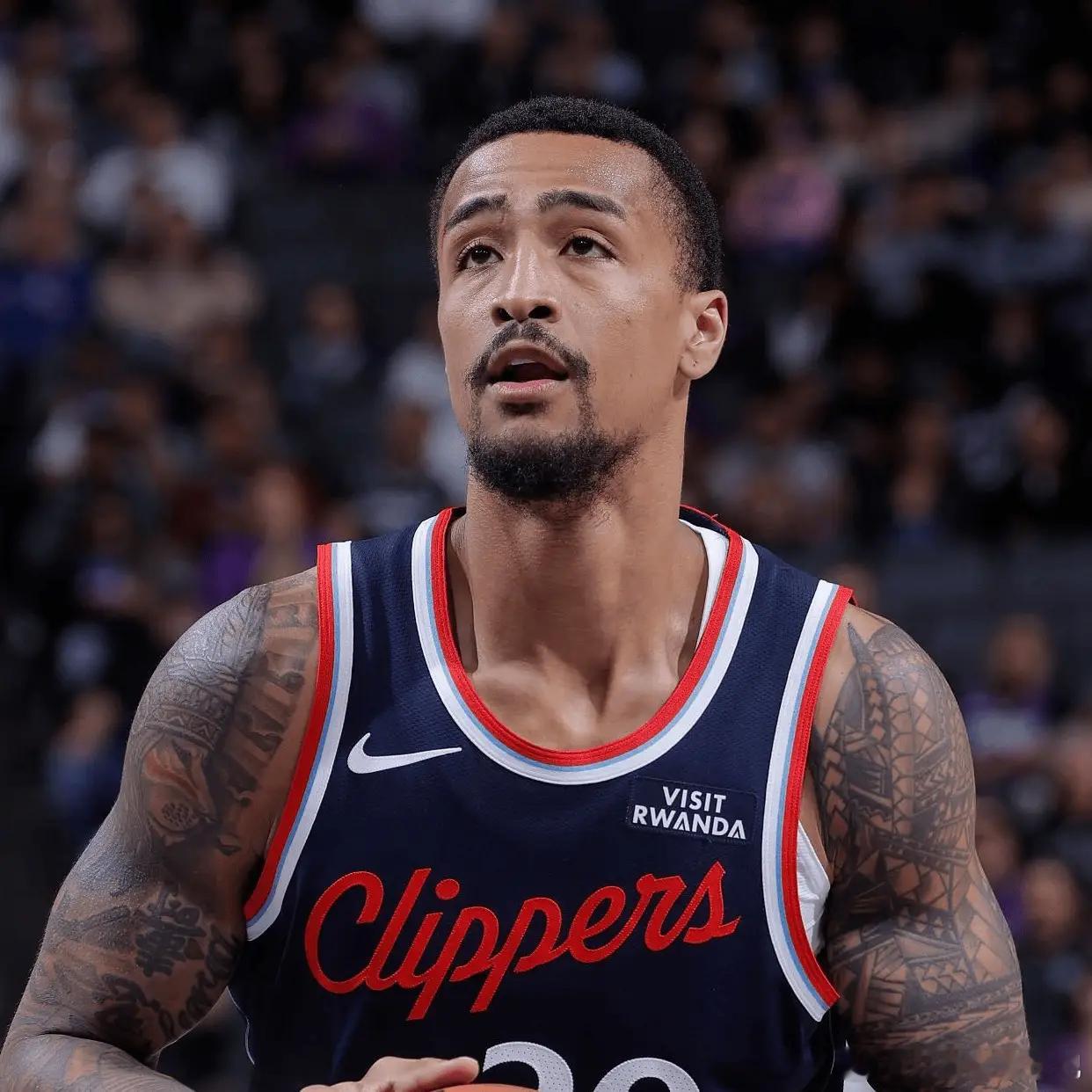 科林斯——空间 4 号位的标配再说赛季初期科林斯有多差，现在的科林斯就有多棒。进