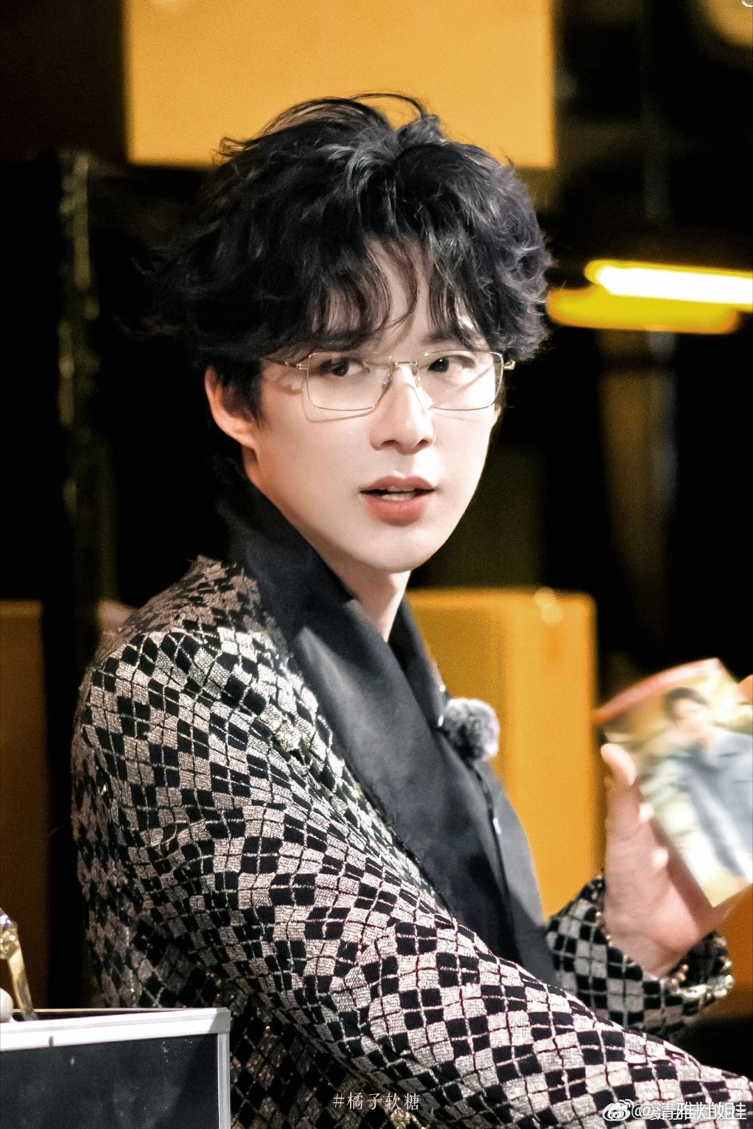 小狼宁、卷毛宁
