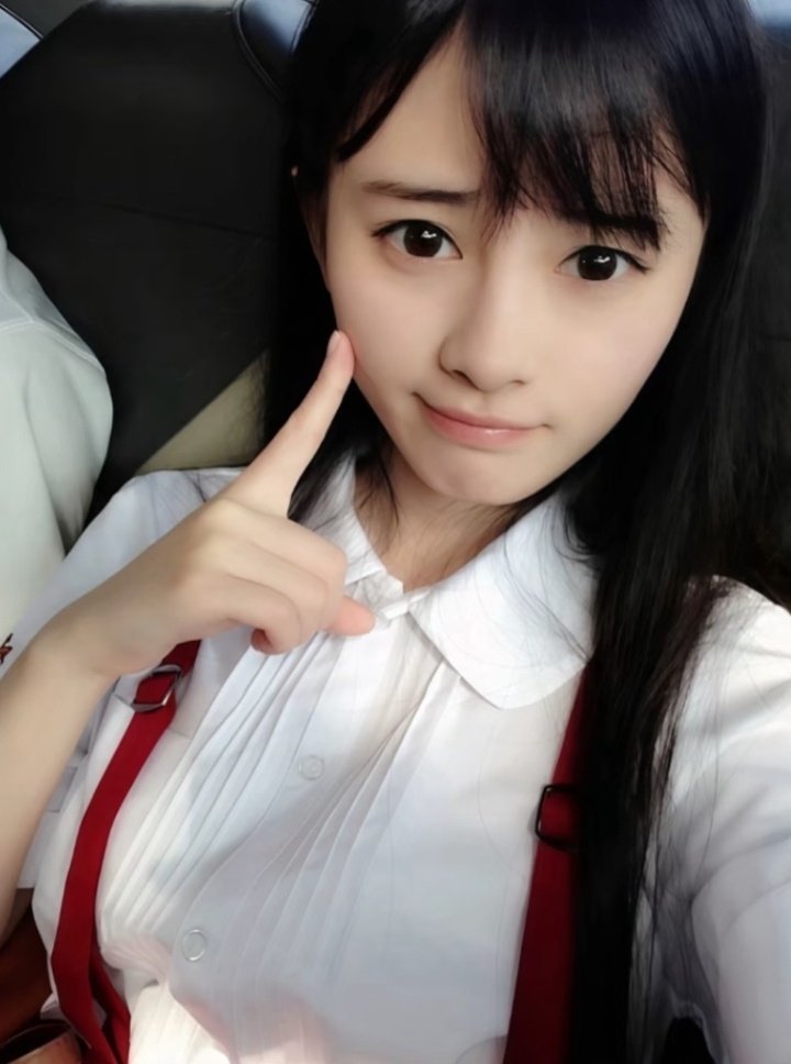 小鞠早期长的就属于家长非常喜欢的乖孩子[偷笑][偷笑] ​​​