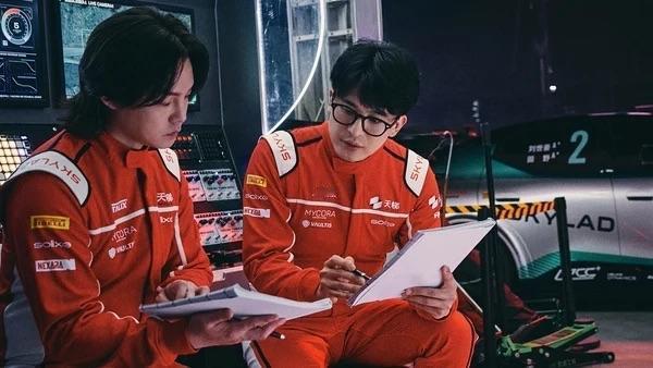 据猫眼专业版数据，2026年春节档（2月15日—2月23日）预售开启第六天，档期