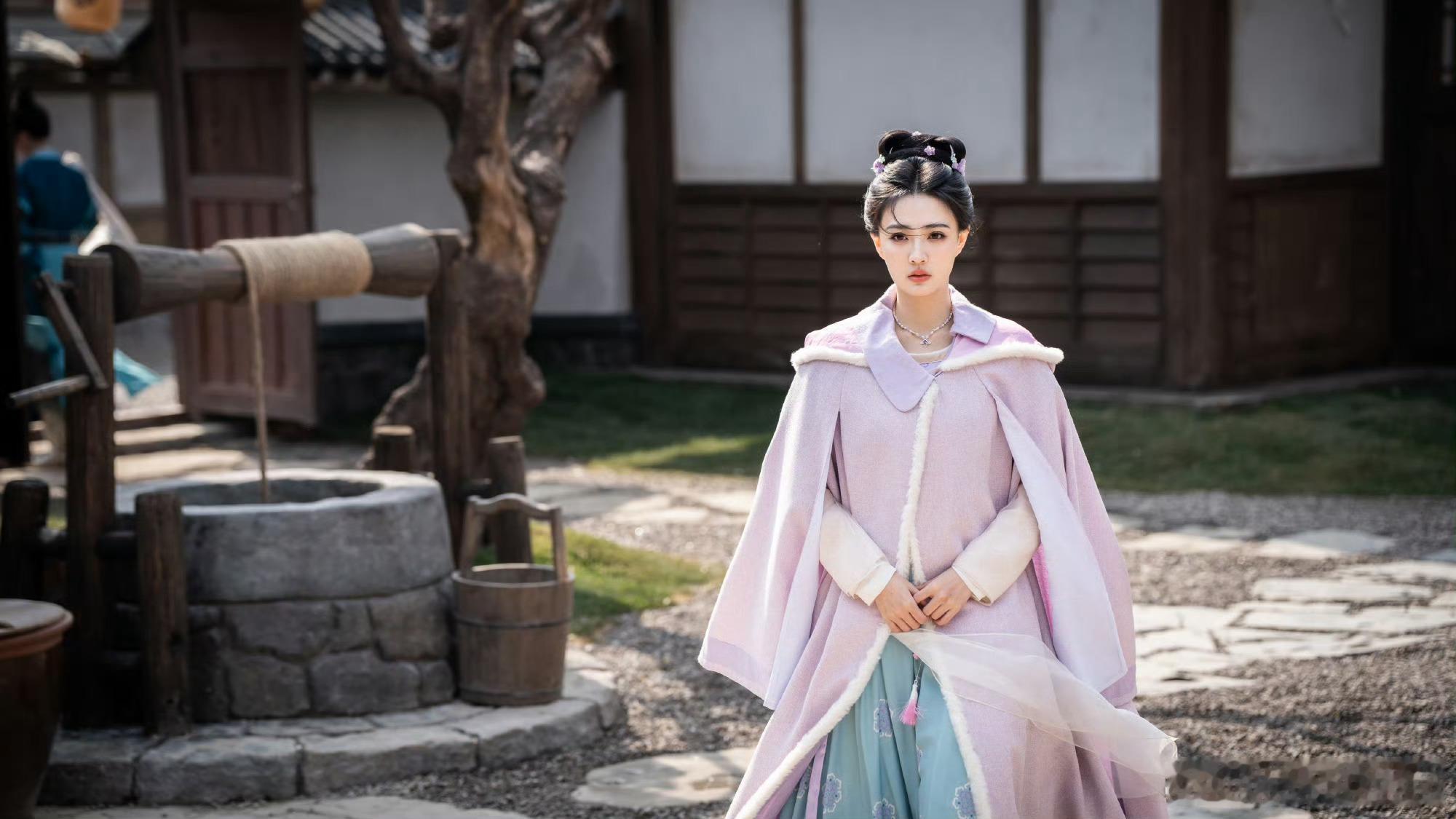 网友连夜给白莞写的重生文 每一篇重生文，都是观众给予角色的二次生命权。这并非对原