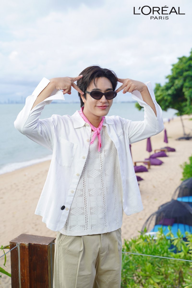 𝐺𝐸𝑇 𝑌𝑂𝑈𝑅 𝐺𝐿𝑂𝑆𝑆. 𝐺𝐸𝑇 𝐸𝑋?