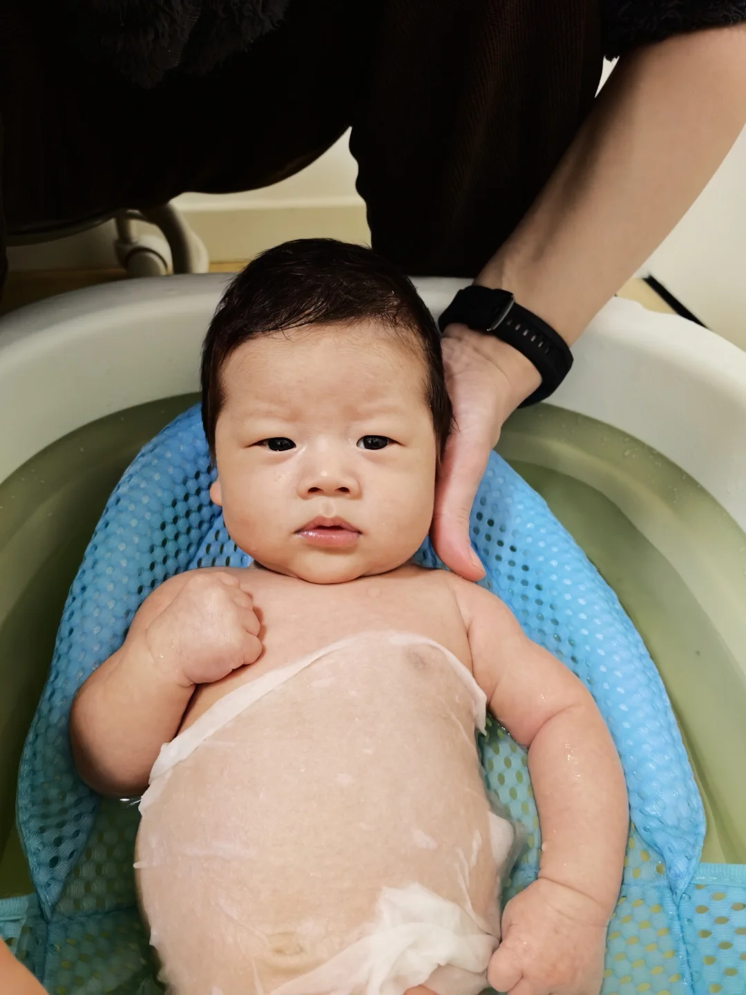 儿子的容貌，妈妈的荣耀嘿嘿，终于不是送快递