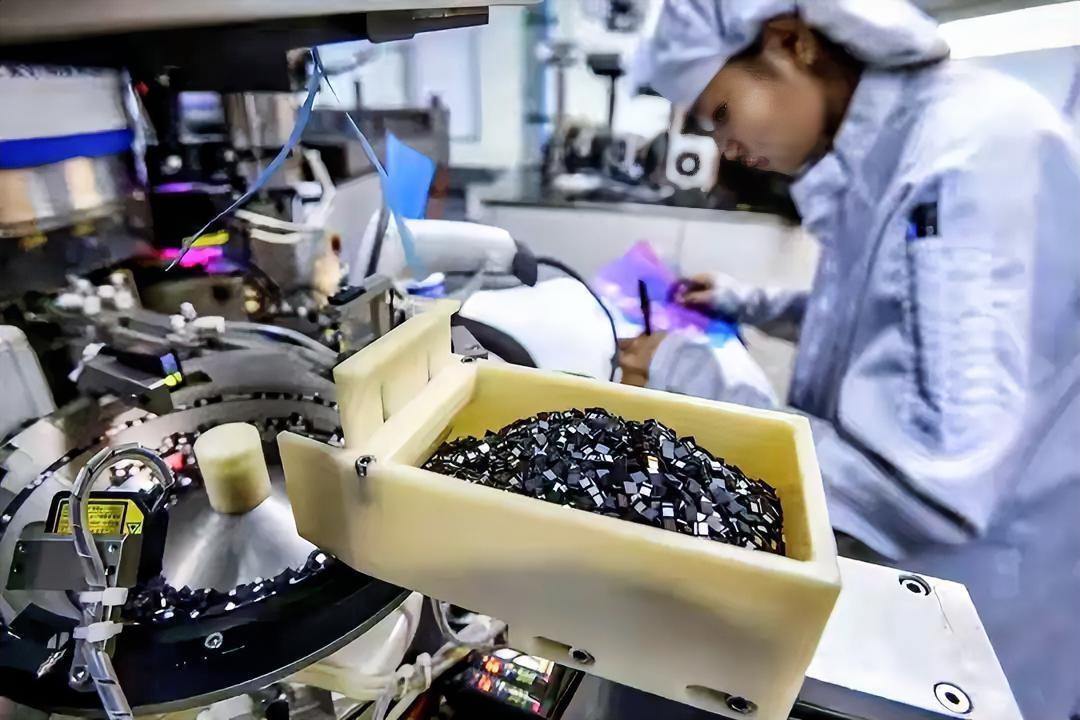 情况严重！日本终于认清现实 中国不是吓唬人 这回彻底慌了
 
中日关系氛围陡变，