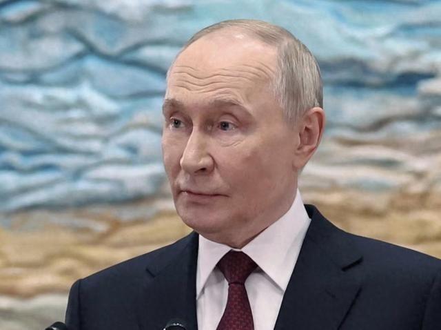 俄罗斯不要乌克兰六个州也不要八个州了，克里姆林宫做出了巨大让步，普京表示，只要乌