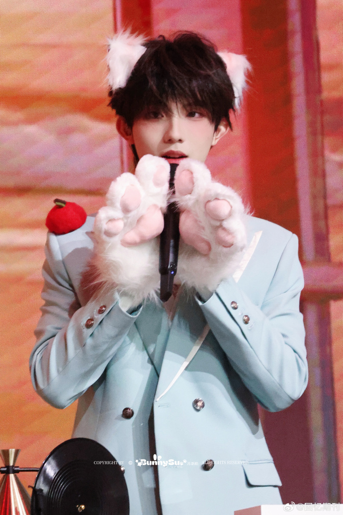 苏新皓给粉丝写的信苏新皓写给粉丝们的信，没有刻意煽情，只有字字真心。文字版“我会