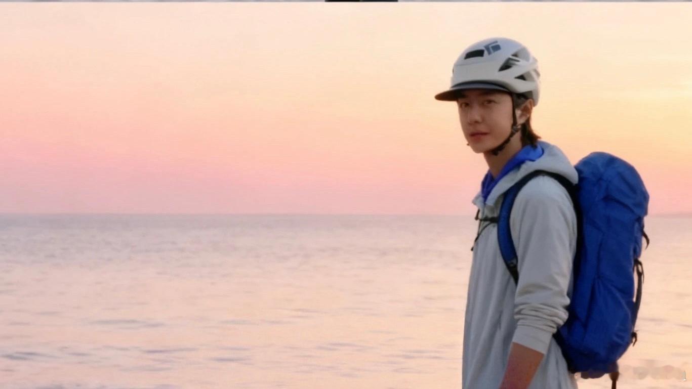 · “做自己喜欢的事情，让自己活得更加精彩，这才是我需要的生活！”——王一博 