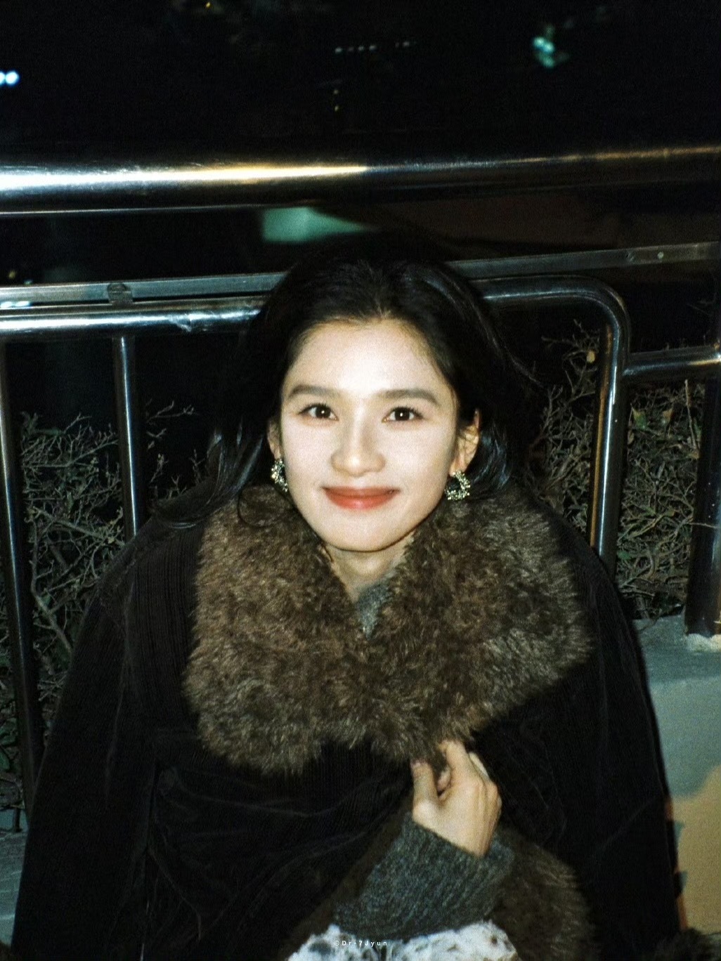 张婧仪陈靖可新剧杀青投稿【张婧仪】白月光 