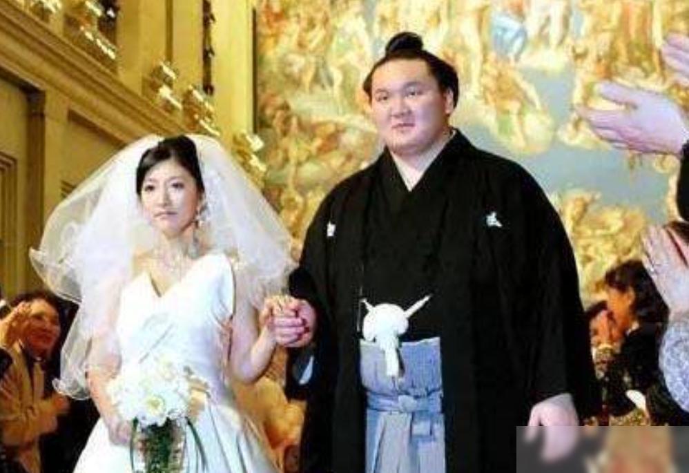 作为日本顶级财阀家族丰田集团的太子爷，同时也是2500亿美元这个说法，先得打个折