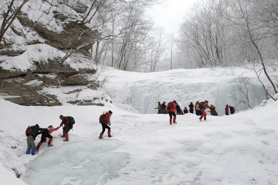 【磨砺自己，是破局的关键；苛求他人，是内耗的开始】
        磨砺自己，是
