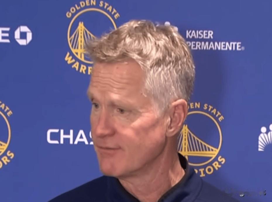 敬业！科尔谈库里：

“前面两场比赛，对他的消耗太大了。”

“这赛程是真的密集