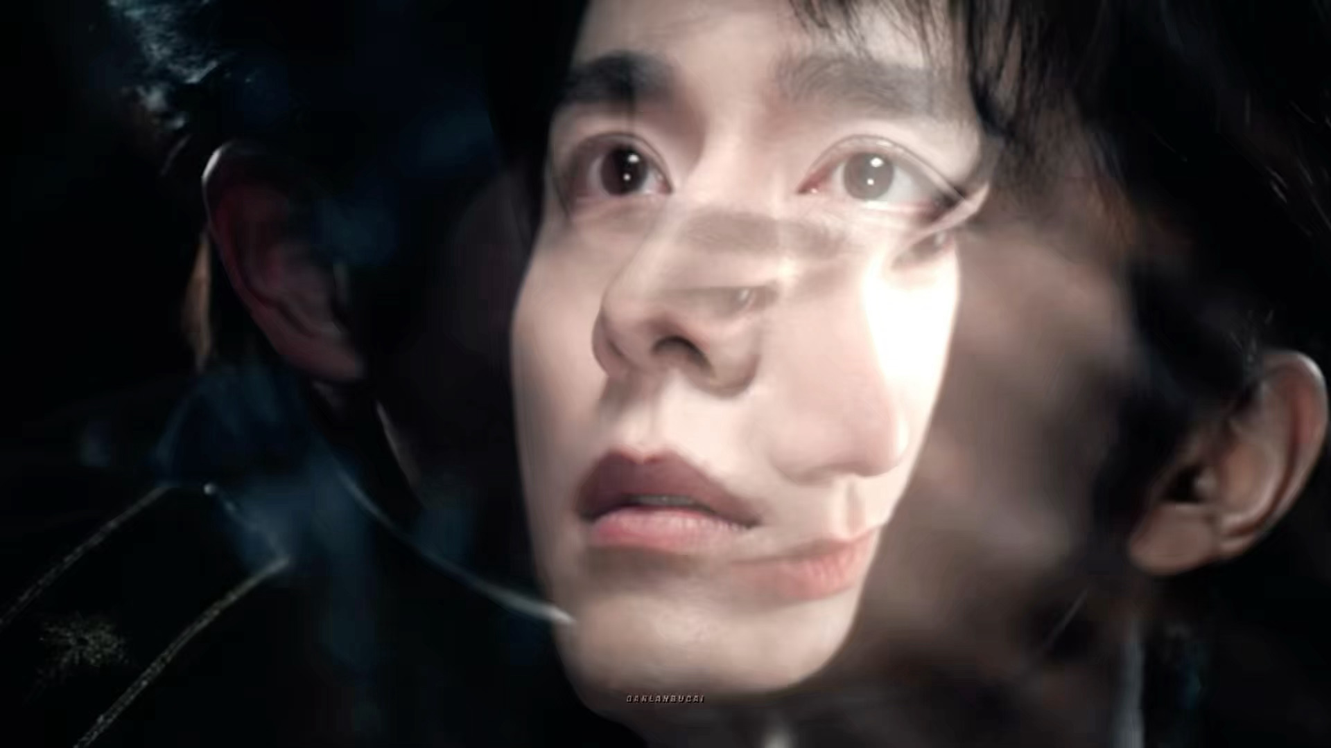 「我只是觉得你陌生了，但不是不爱你了。」 