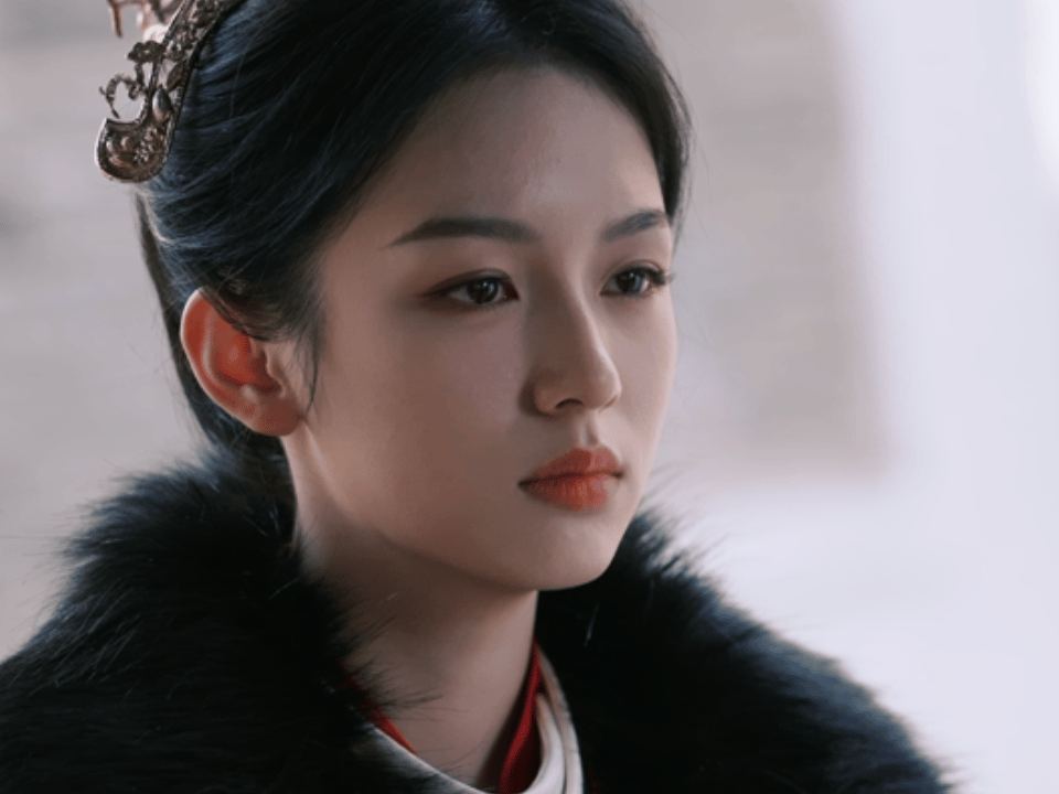 周也 帝女气场哇偶太有气势了不愧是周也，把这个角色诠释得好好，自带气场的，魅力十