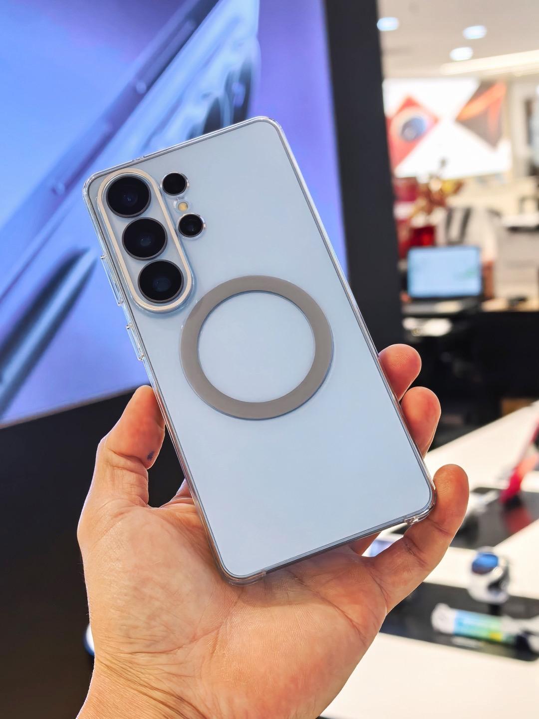 三星s26系列官网199的透明壳真的下不了手

三星s26系列这款官方类似设计的