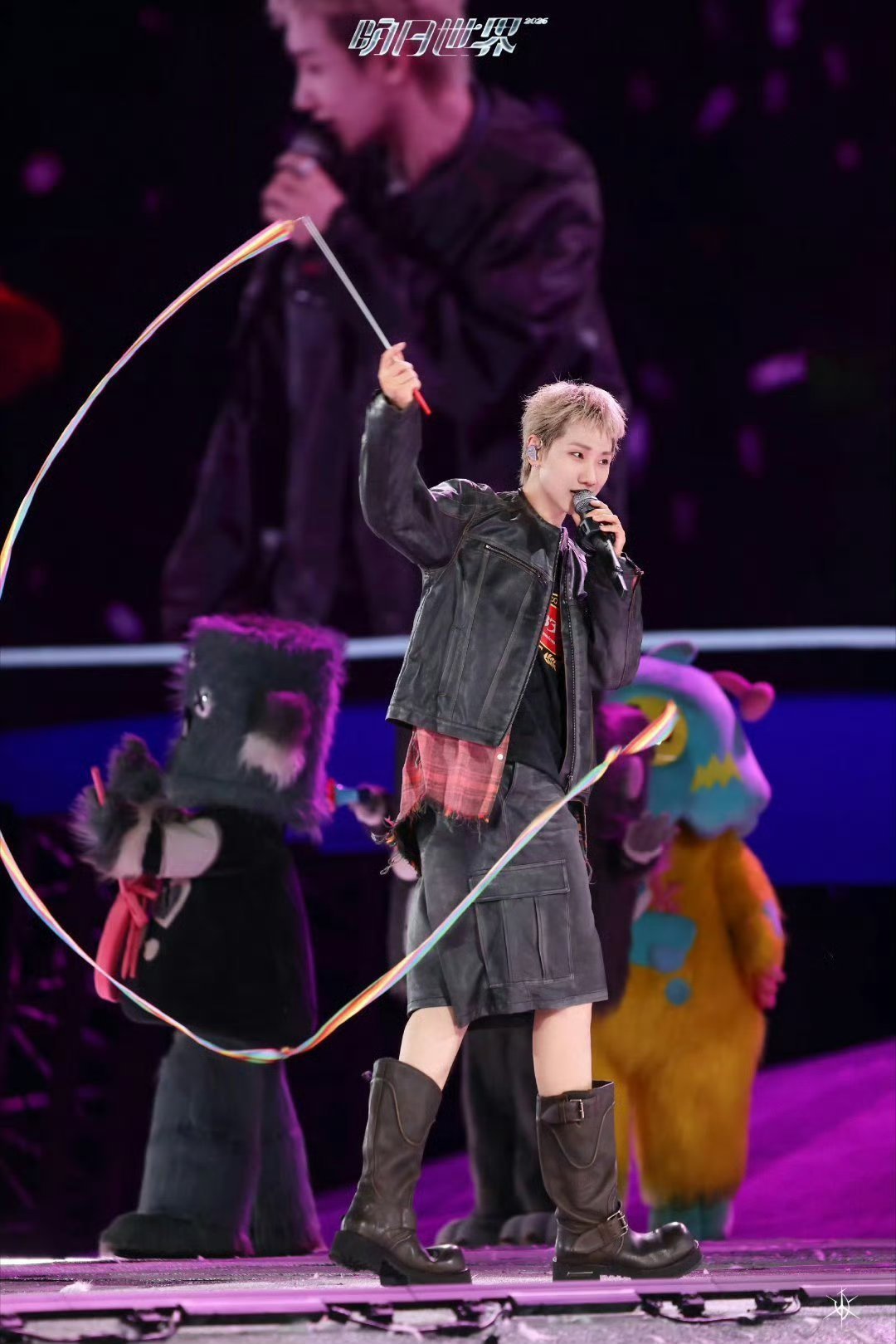 汪苏泷day3隐藏歌曲是还是想念汪苏泷还是想念也上太原桌了演唱会自助餐再添新菜！