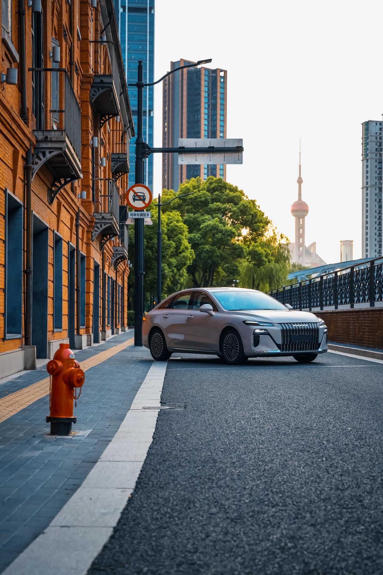 熬夜刷到WTT香港总决赛女单签表，王曼昱又对上了张本美和，这匹配度快赶上我代码里