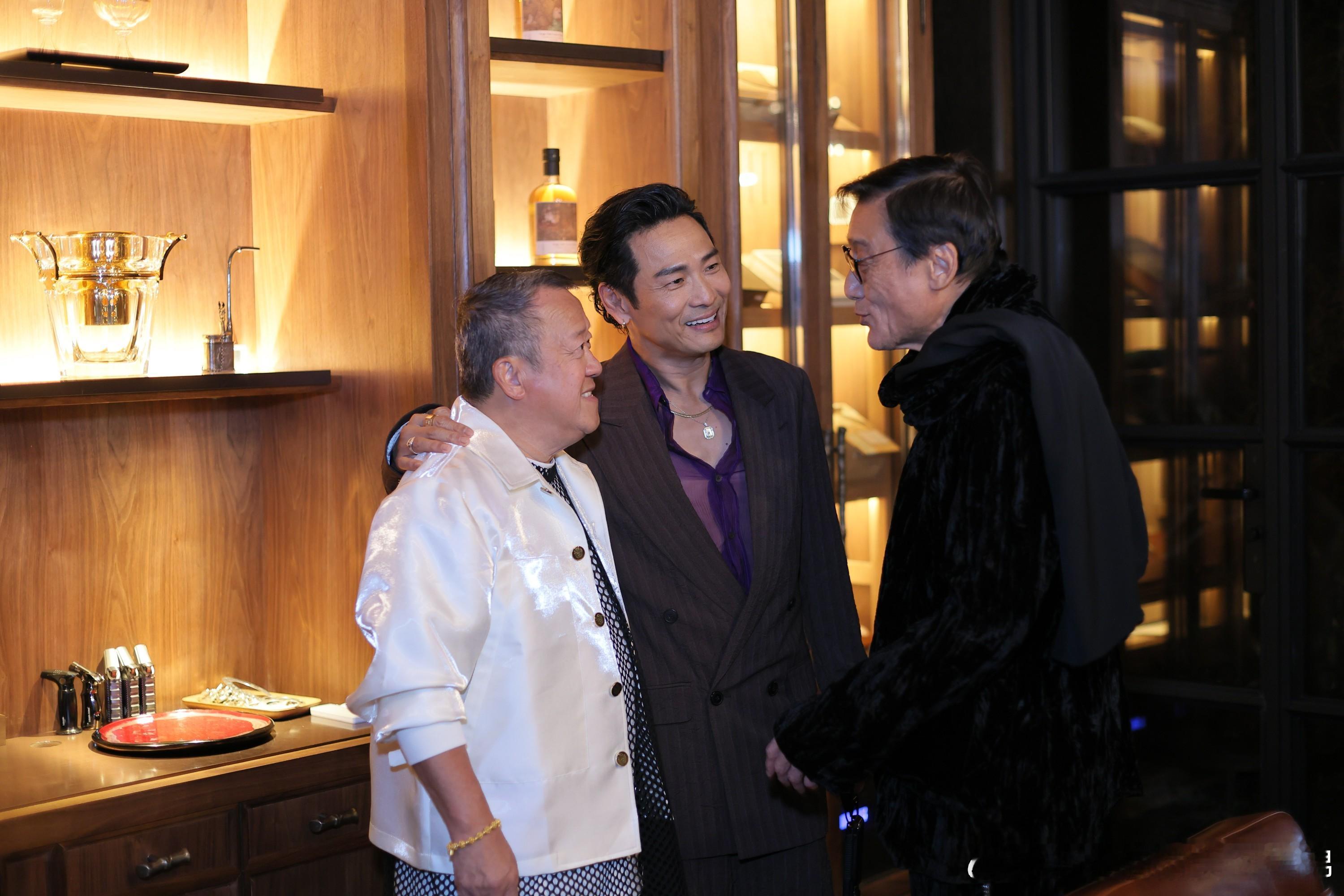 时光淬炼的辉光：钟镇涛、范姜与领医共谱抗衰长河 