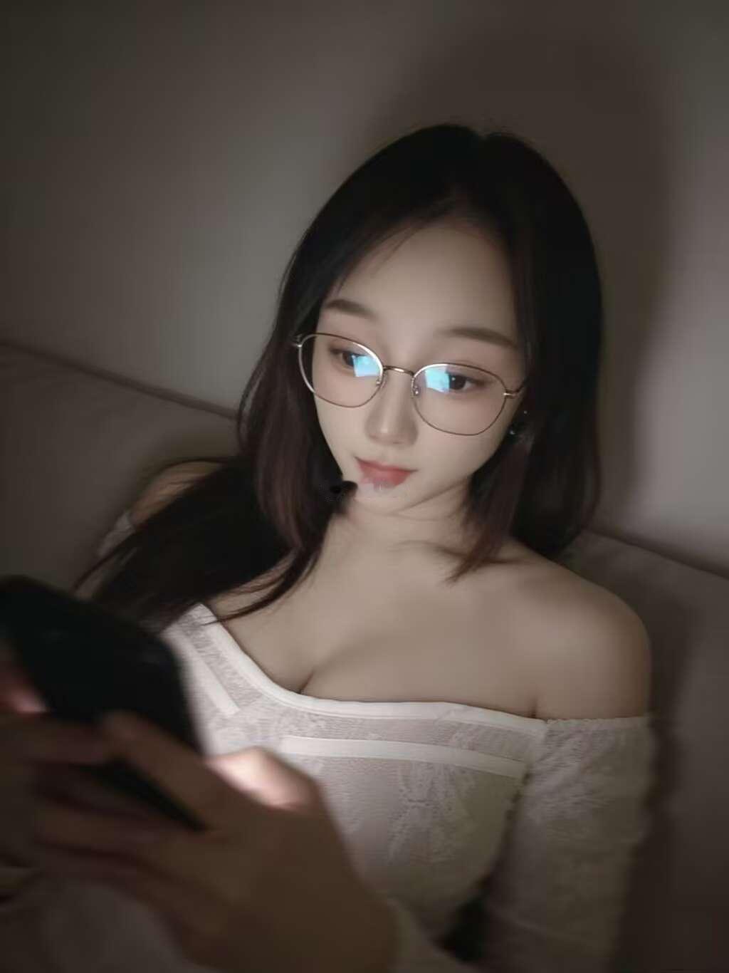 有了对象才能知道网络上那些女人的无理取闹演得还是太保守了 ​​​