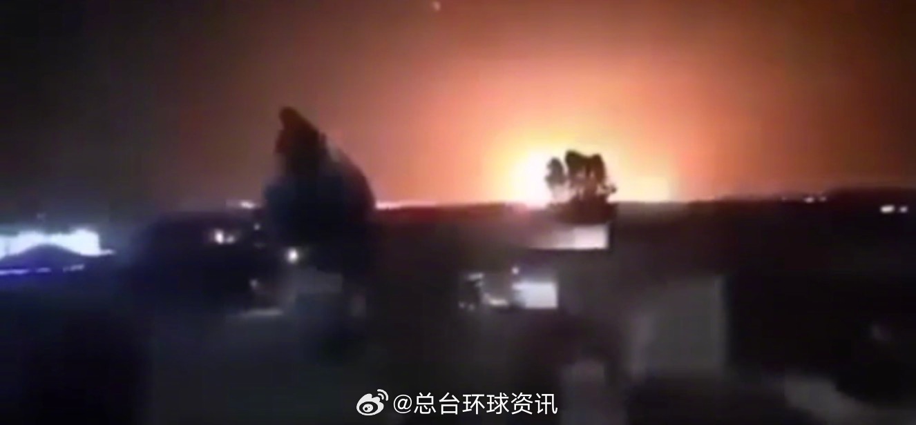 【伊朗称击中美空军基地大楼】总台记者获悉，当地时间3月3日，伊朗革命卫队在通告中