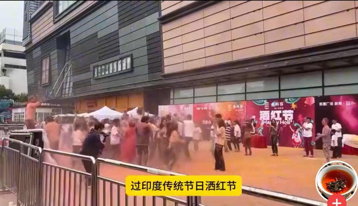 坏果子会自动从树上掉下来，我们要做的就是不要待在树下，被坏果子砸到弄脏衣服。
