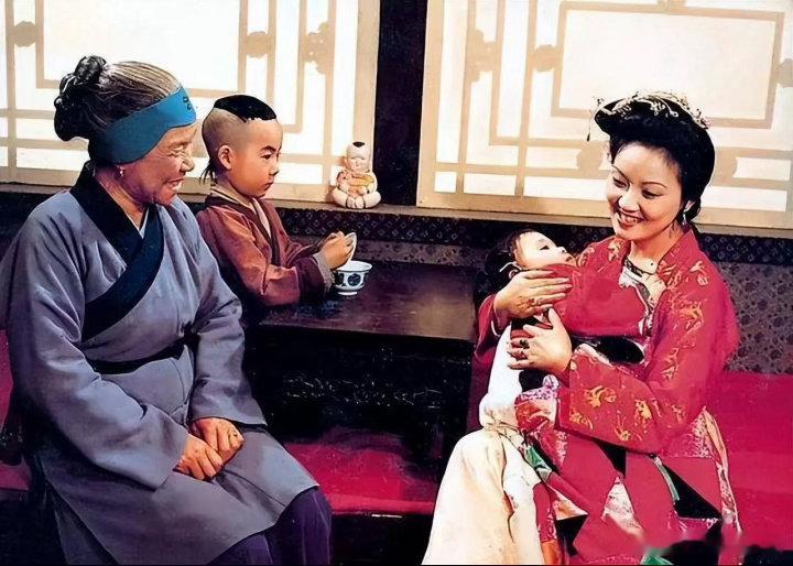 87版红楼梦刘姥姥扮演者去世真的没人能复刻她的刘姥姥，为贴合角色特意不刷牙塑造朴