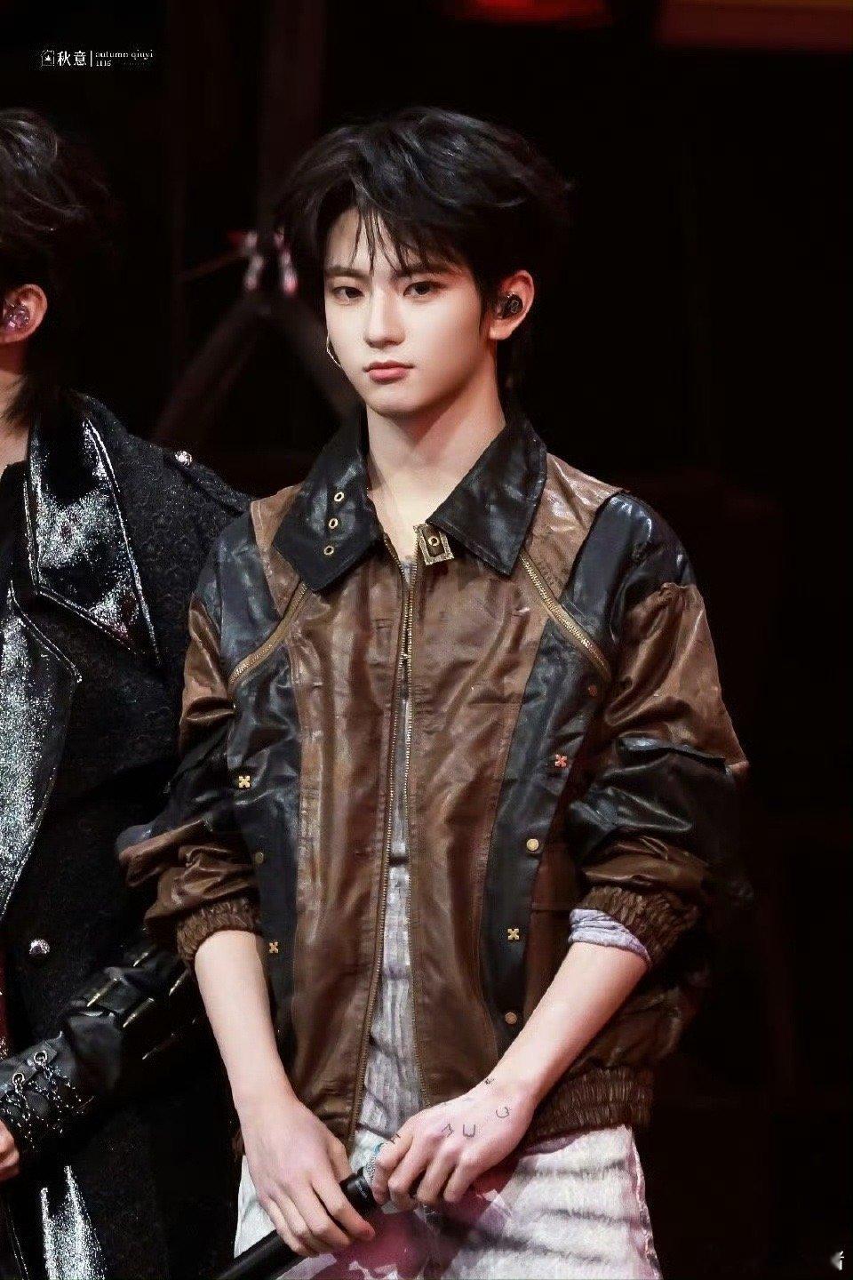 荣耀之战🧡💖王橹杰穆祉丞能互换头像吗穆祉丞的帅气闪耀澳门中，期待在荣耀之战的