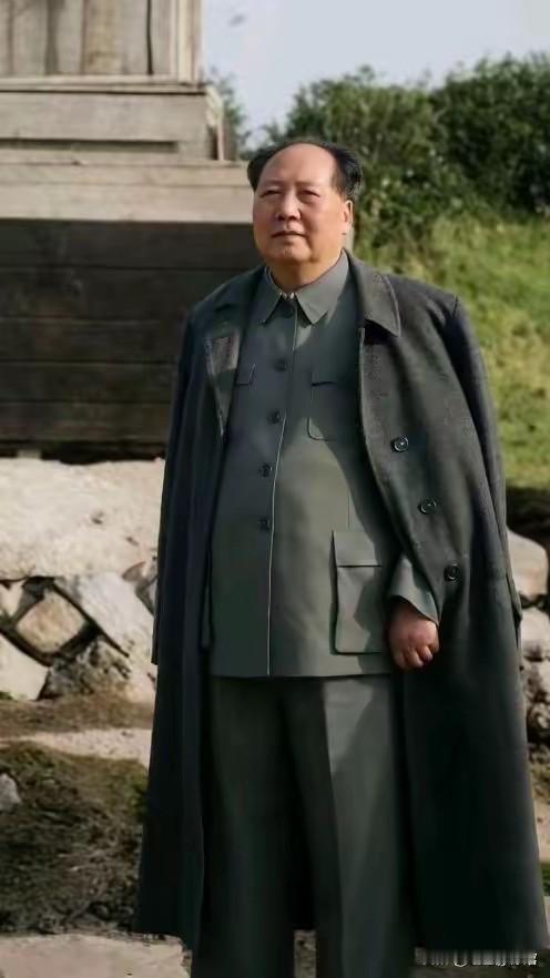 伟大领袖毛主席，领袖风范！