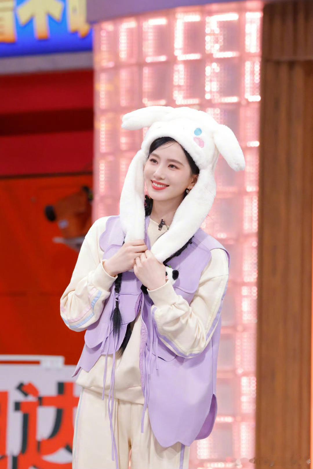 刘诗诗回应不上综艺好莫名其妙的词条，很早就回应过了啊，演员保持新鲜度是一件好事情