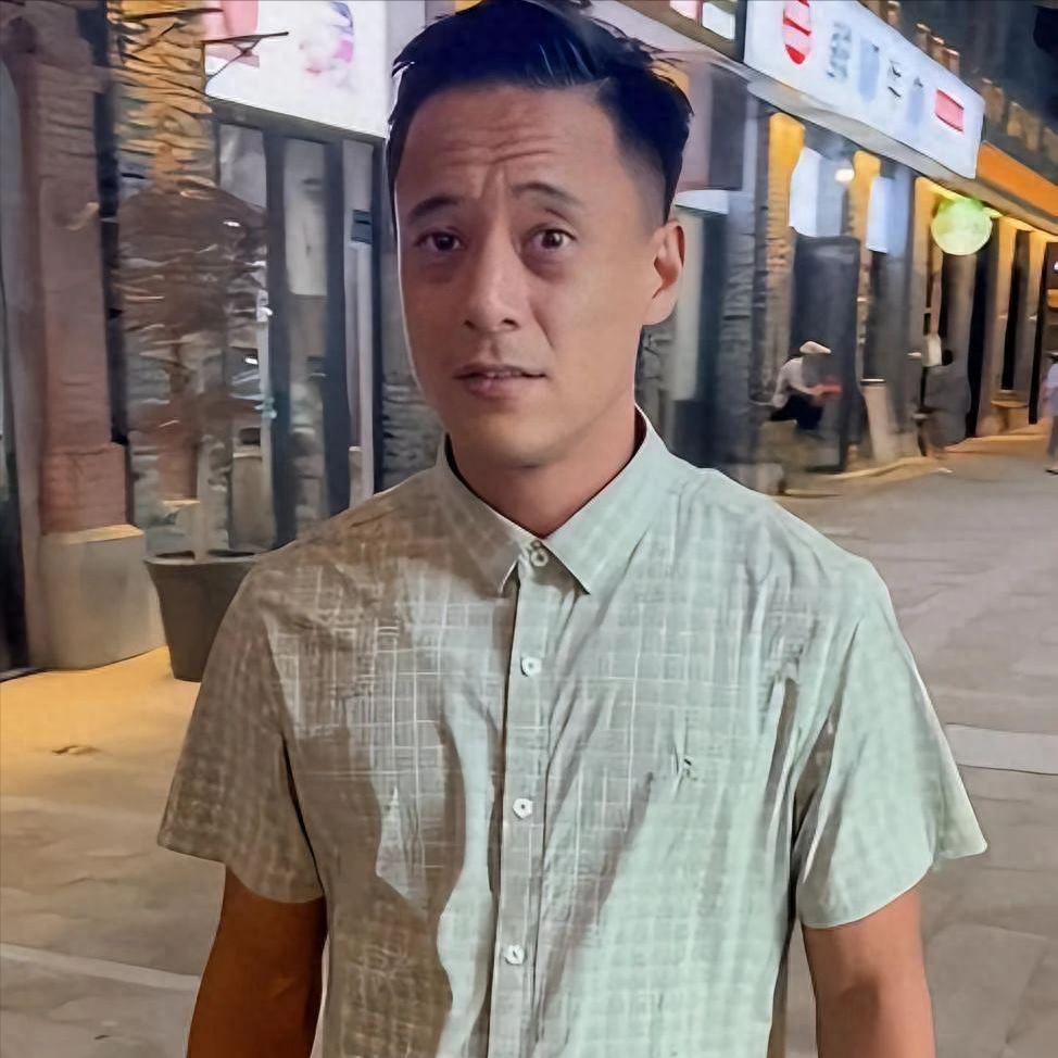 认祖归宗！蒋介石曾孙告别台湾，宣布扎根大陆，在杭州创业
 
蒋介石的曾孙蒋友青，