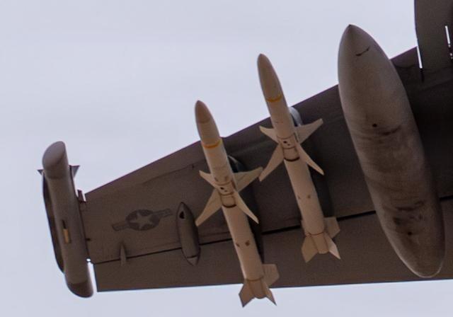 美国空军的F-35、F-16、EA-18G“咆哮者”电子战机和F-15E“打击鹰