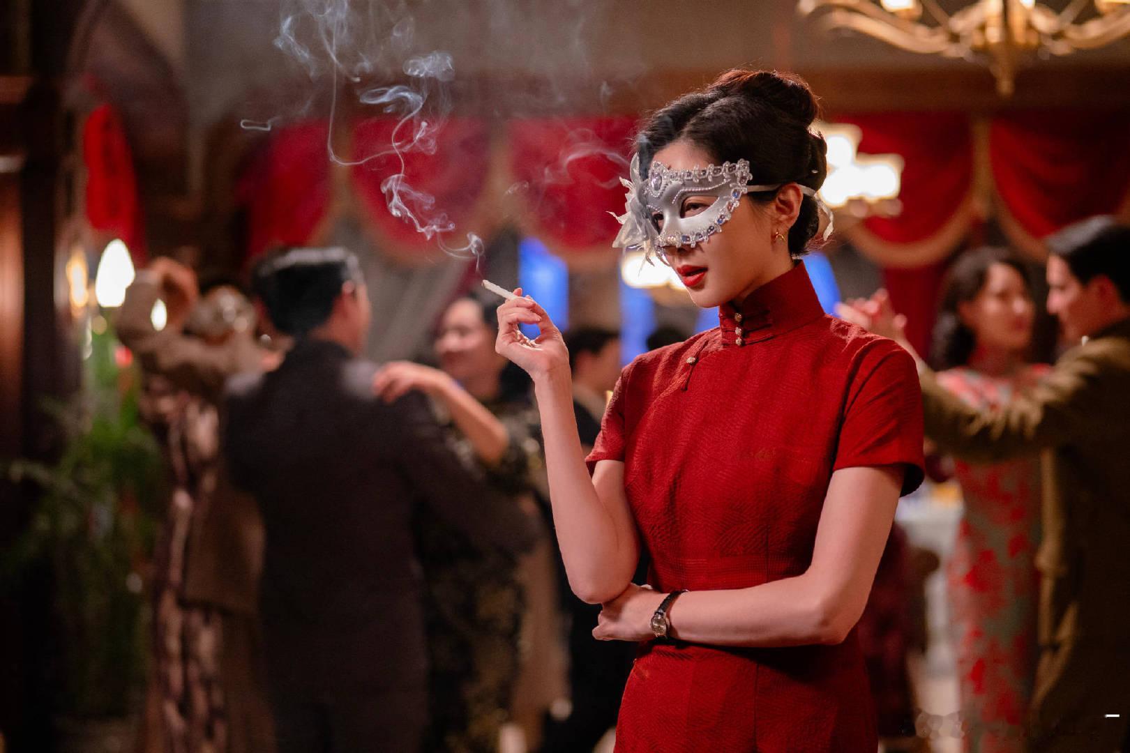 江疏影醒来给了我好大的震撼江疏影这把又演爽了越品越觉得厉害，江疏影拿捏住了谍战角