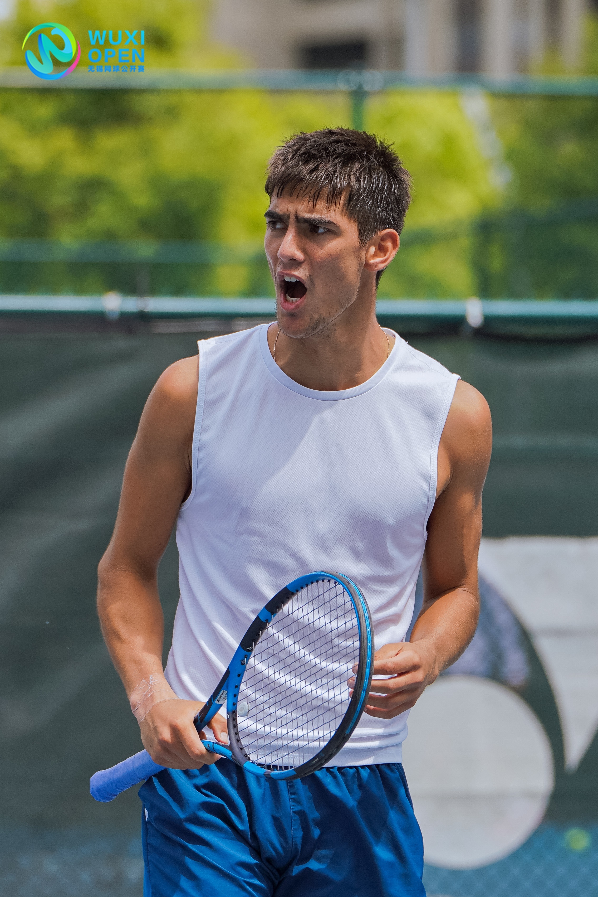 ATP 有人去无锡看网球阳光男大吗？澳洲塞库利克小哥，可惜资格赛决胜轮输了不过还