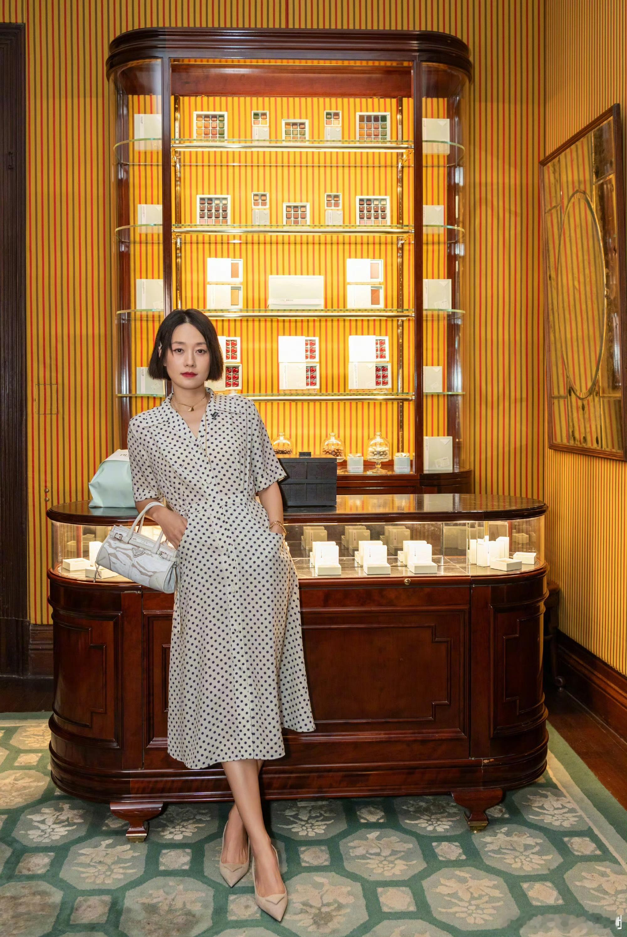 马伊琍 我让你顺你才顺马伊琍与罗子君奇妙共振，看透感情与生活，始终保持清醒，敢于