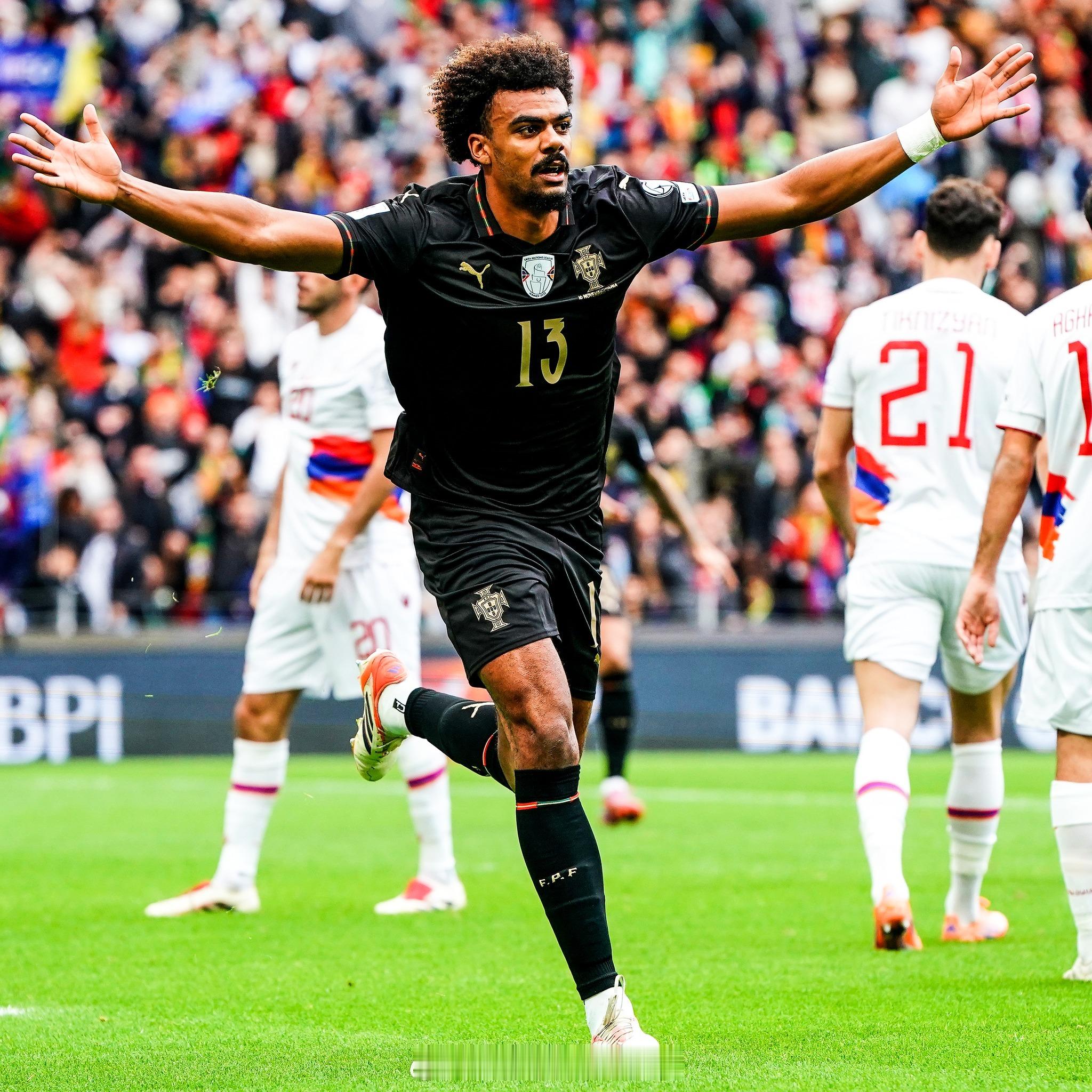 𝗕𝗮𝗰𝗸 𝘁𝗼 𝟭𝟵𝟲𝟱. 🎞️