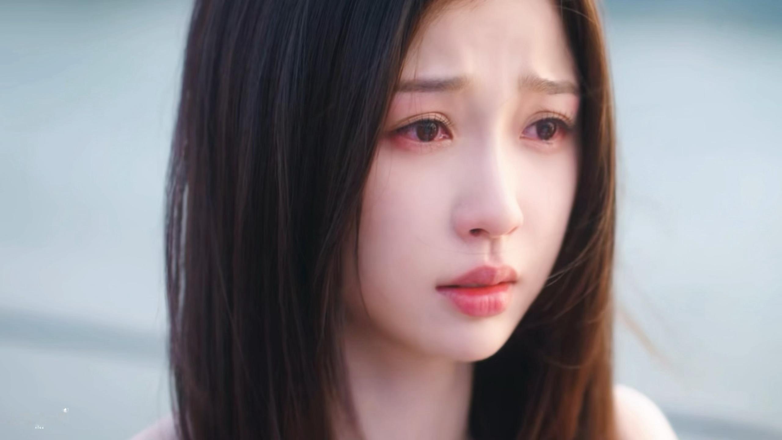 虞书欣眼眶含泪这段真的美晕了 