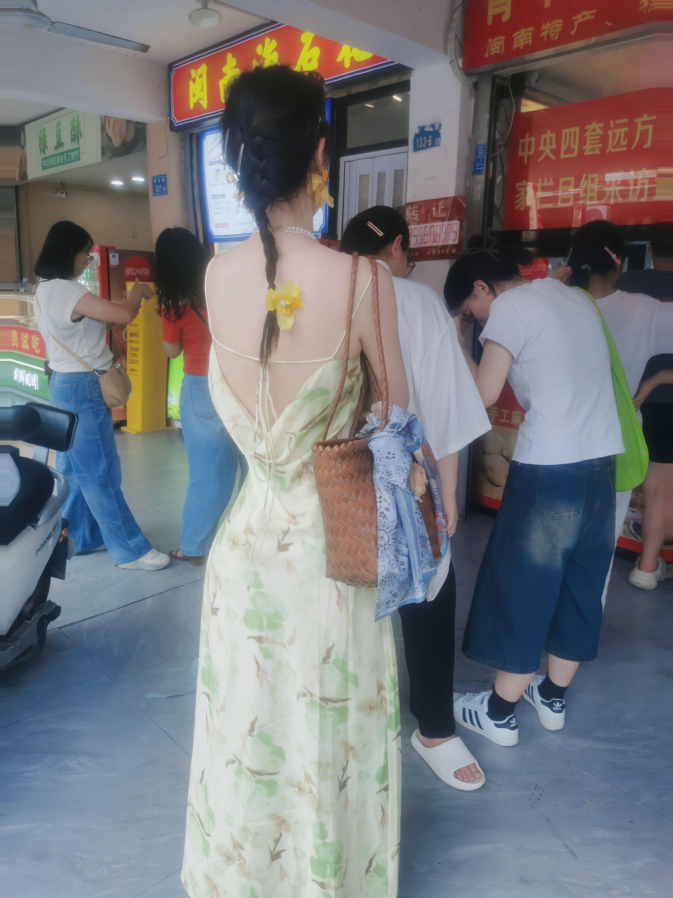 生命就应该时常 浪费在没有天花板的地方。漳州人民的热情好客🍻和今天的...