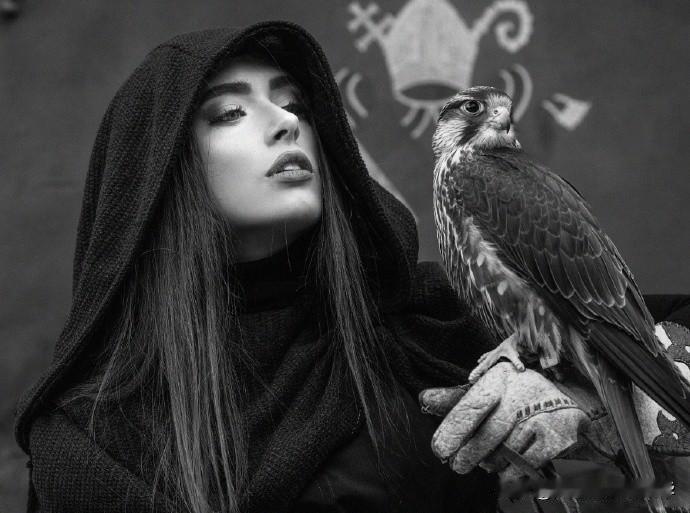 【黑白人像摄影作品】
摄影师：Joachim Bergauer