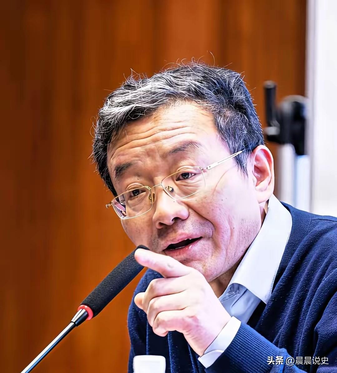 复旦大学王德峰教授说：“我的儿子，从小念最好的幼儿园，最好的小学，最好的中学，最