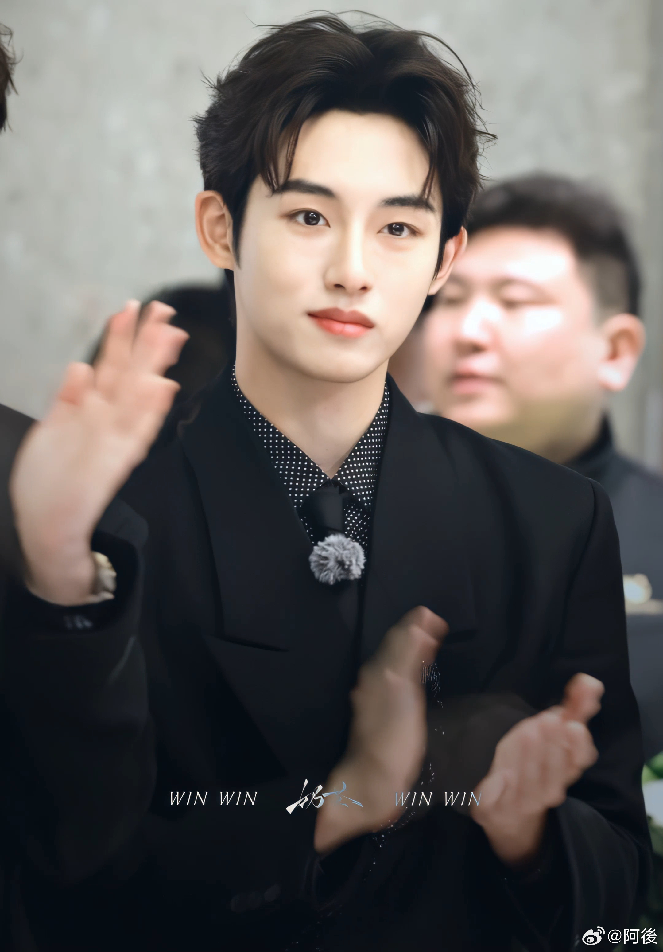 董思成主动报备未婚无子风华合伙人谁被董思成戳中了！主动报备个人状况，未婚无子说得