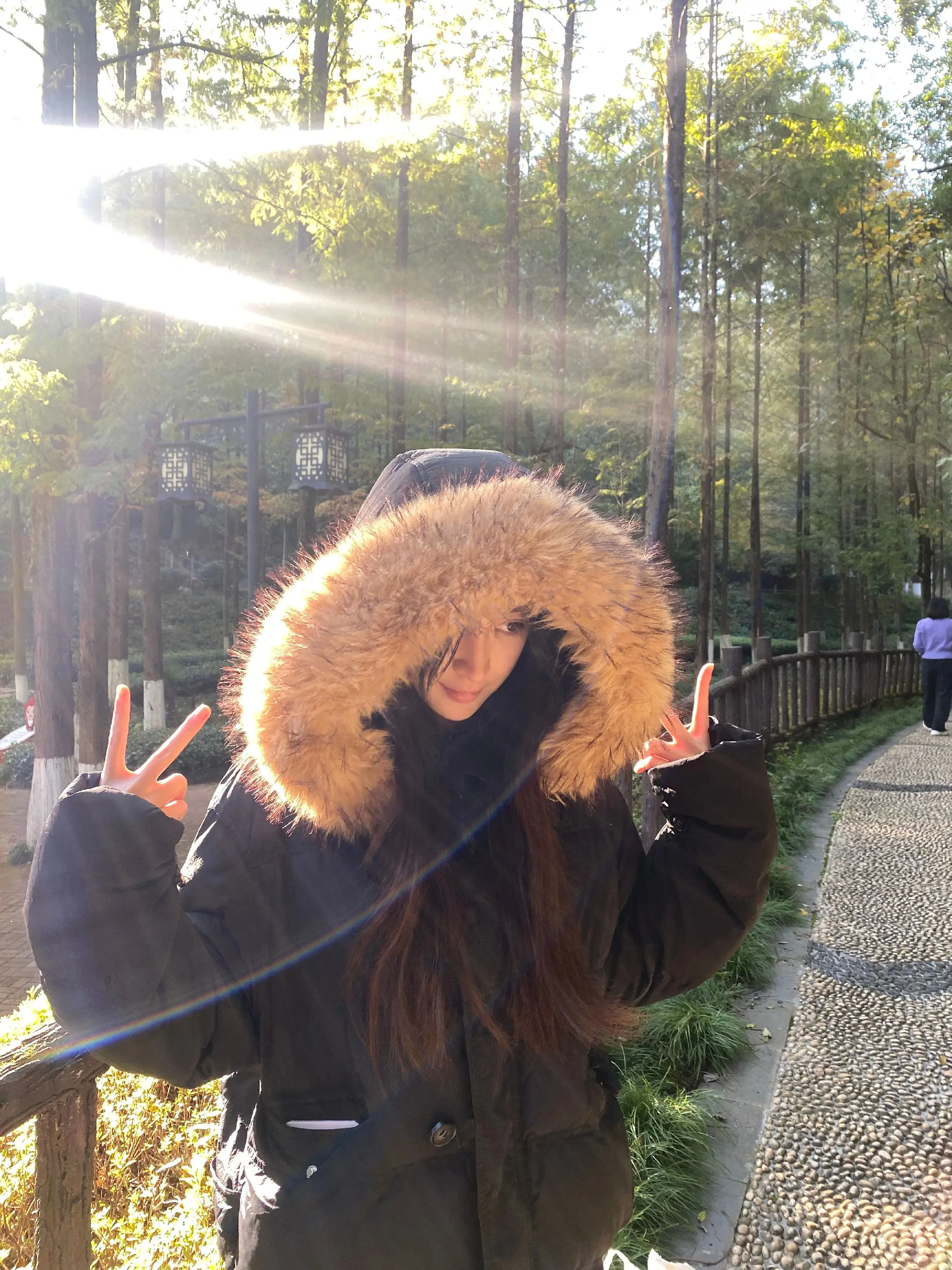 嘴上说以貌取人，结果半夜掉眼泪爱上只猪。