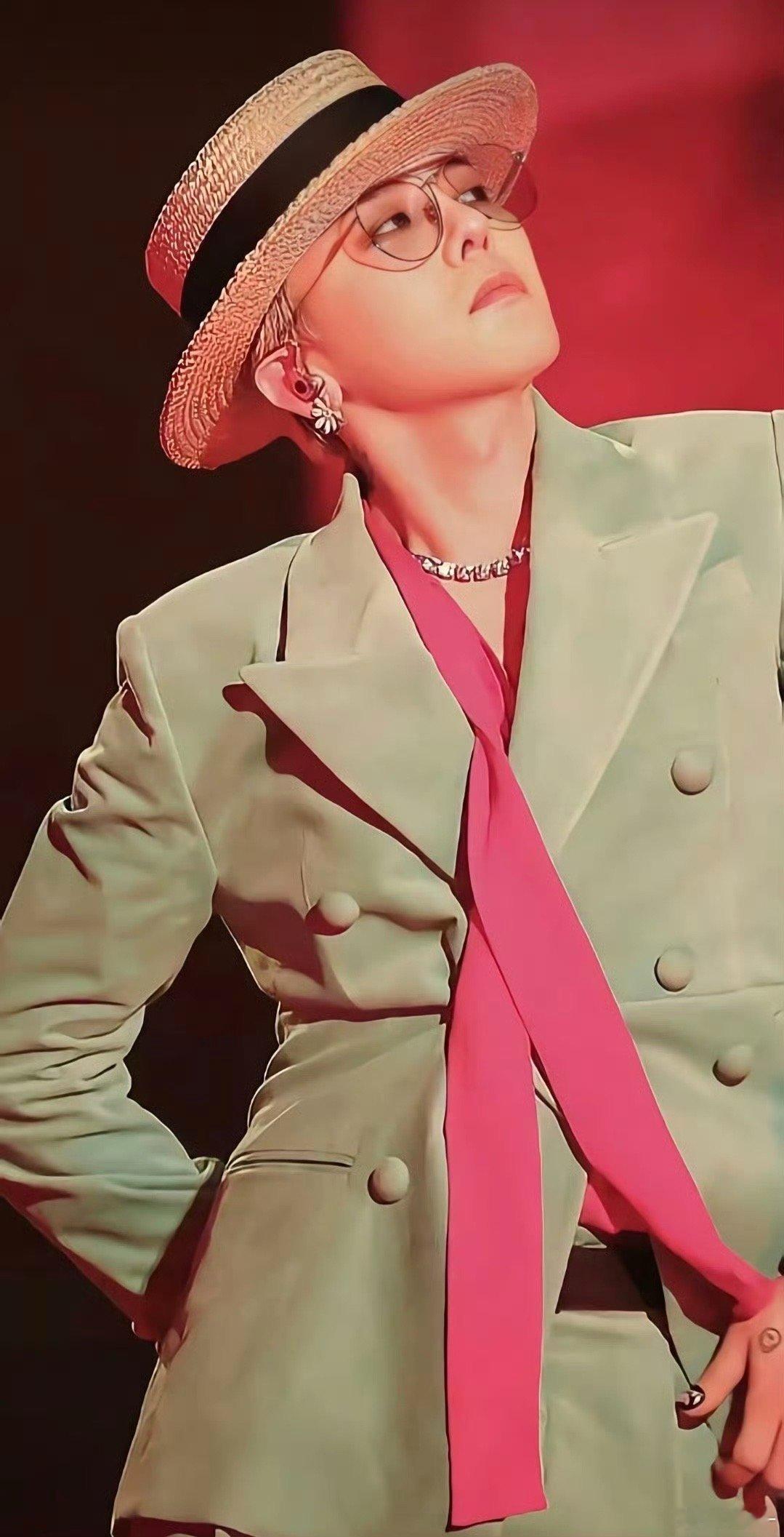 怎么没人跟我说权志龙FAM吃的这么好 权志龙让FAM体验感拉满！贴心视野+实时翻