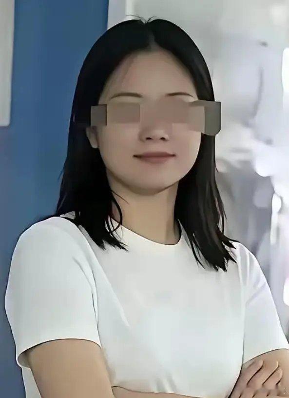 嚣张的代价，来得比想象中快 ！长沙的这位占车位女子，仅用 8 天时间就亲身演绎了