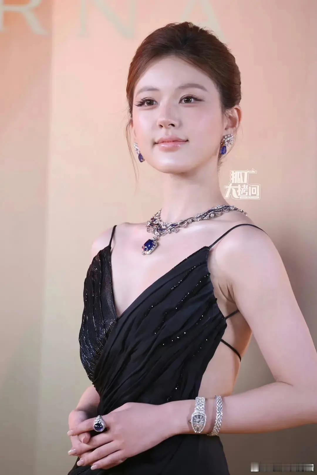 精致中透露一丝肿胀？ ​​​