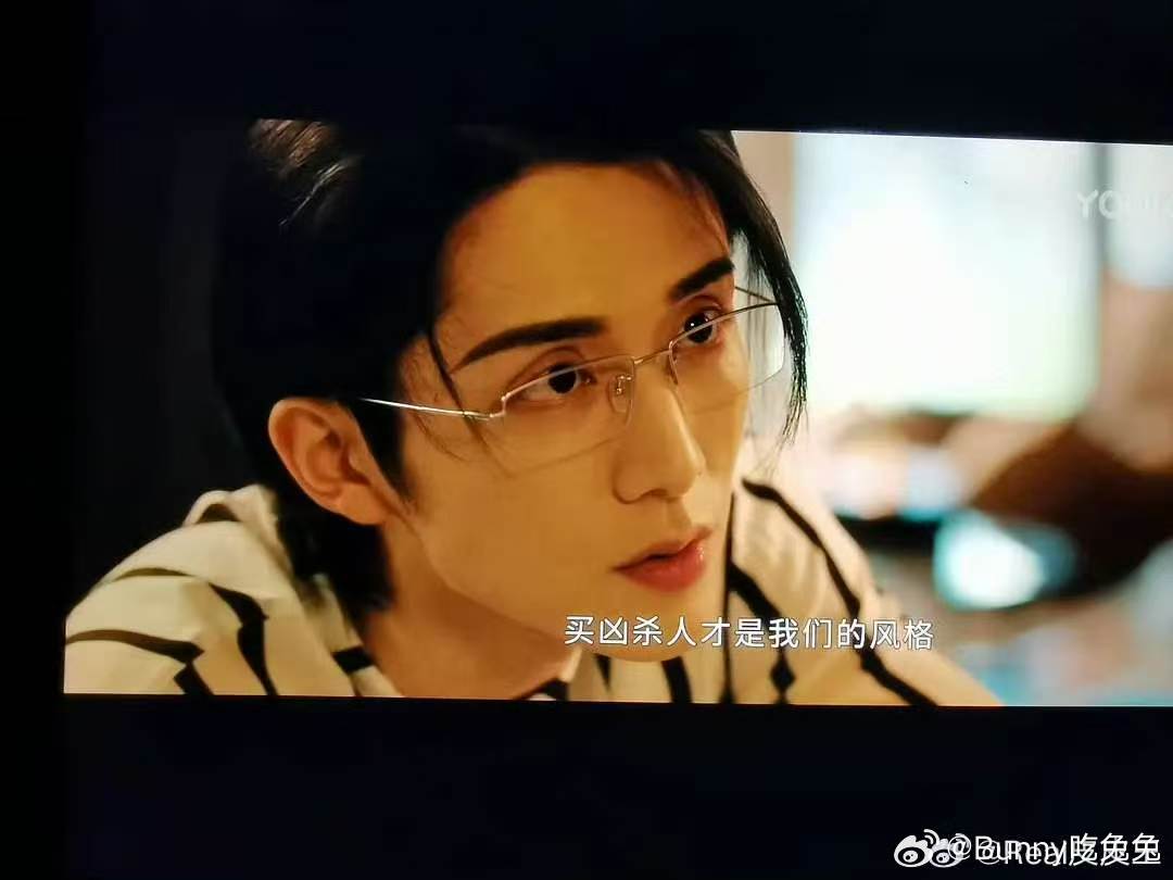 张新成难以成为流量的原因张新成吸粉能力 张新成难以成为流量的原因 有时候太刻意，