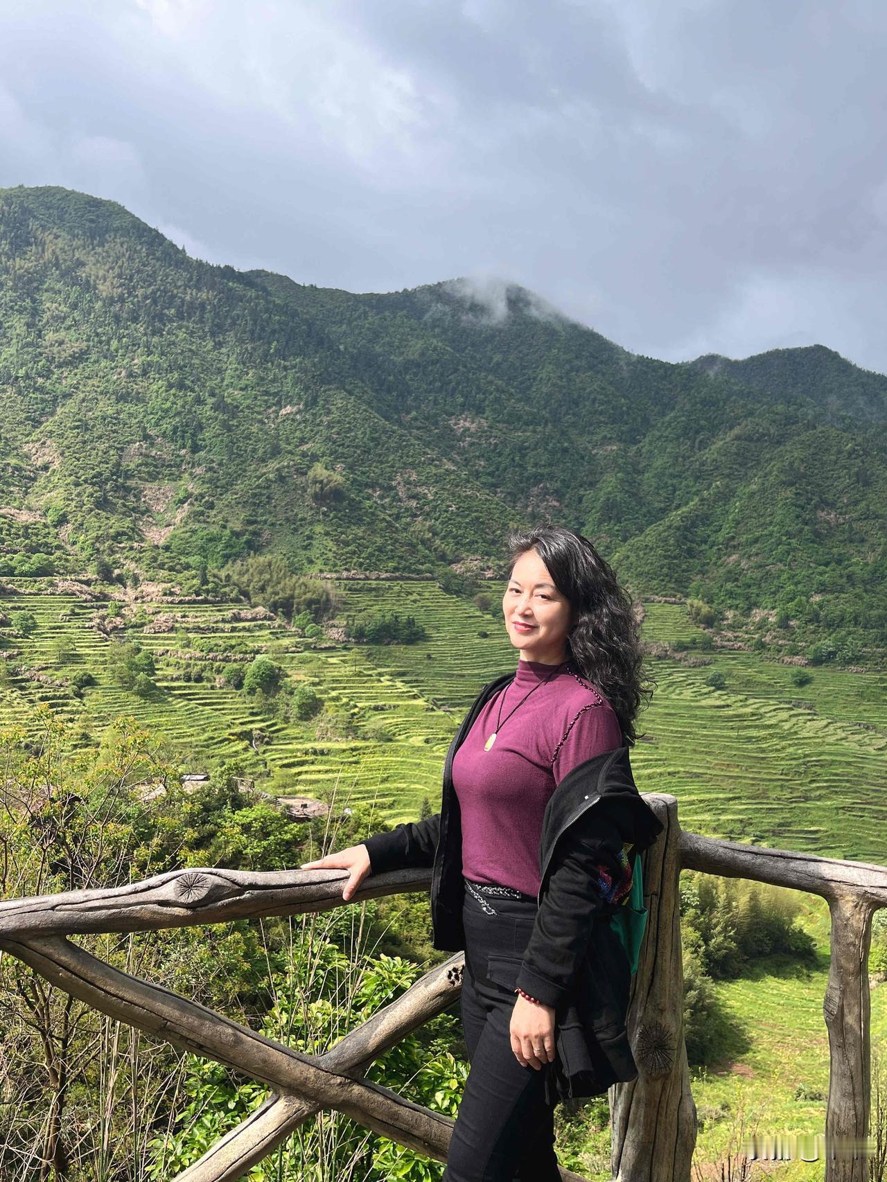 走马观花地旅游是最没意思的，我理想中最好的旅行是慢慢悠悠地在当地生活一段时间，用