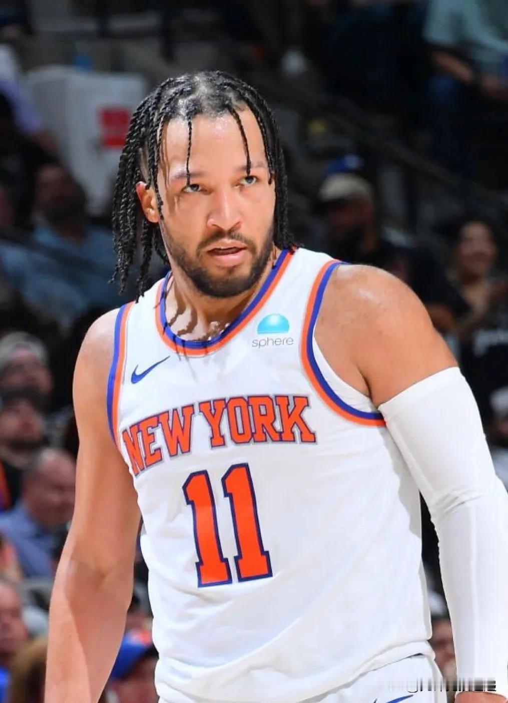 过去 30 年来第二轮选秀球员单赛季平均得分最高：

29.3 分- 吉尔伯特·