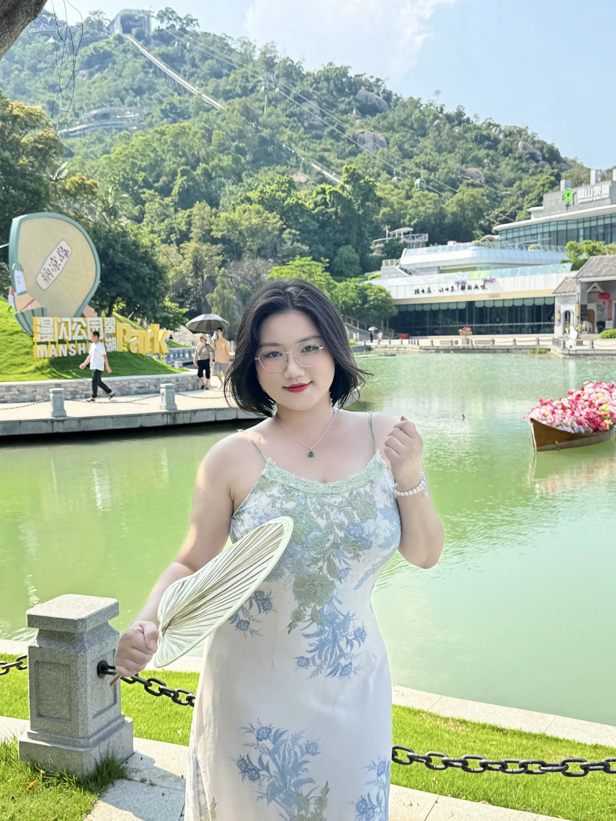 报告！今天去了一个风景如画的地方～